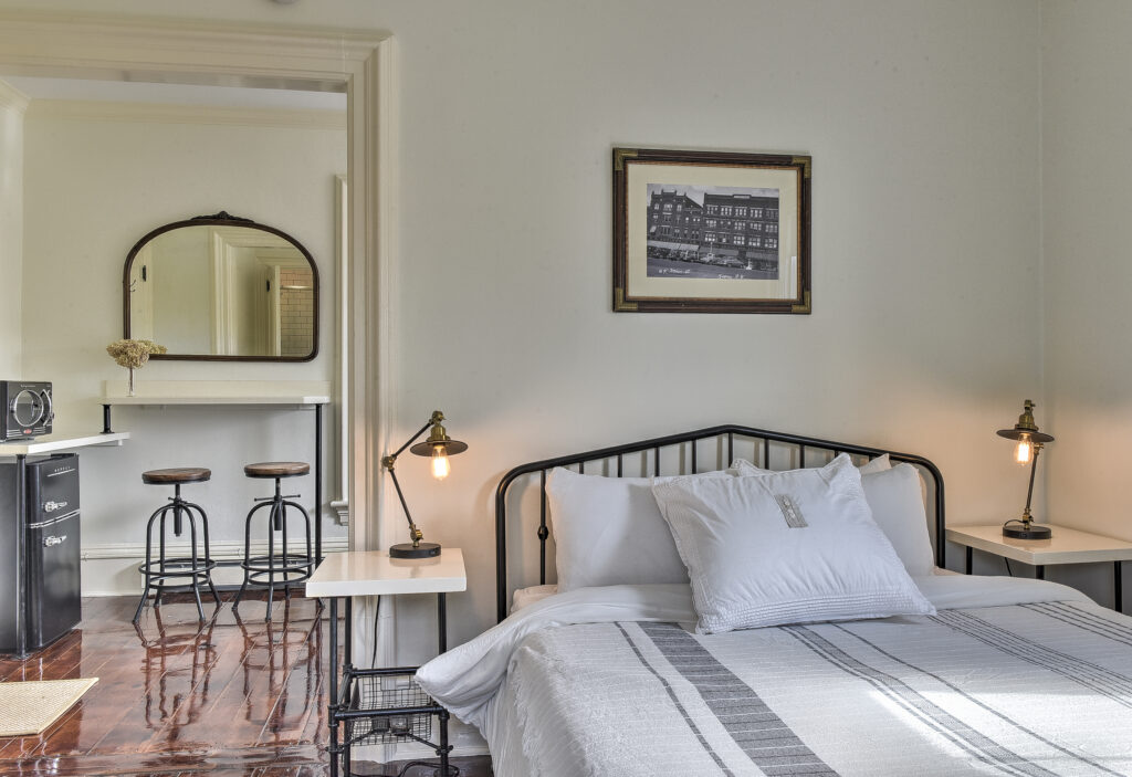 Guest room at Burrell House